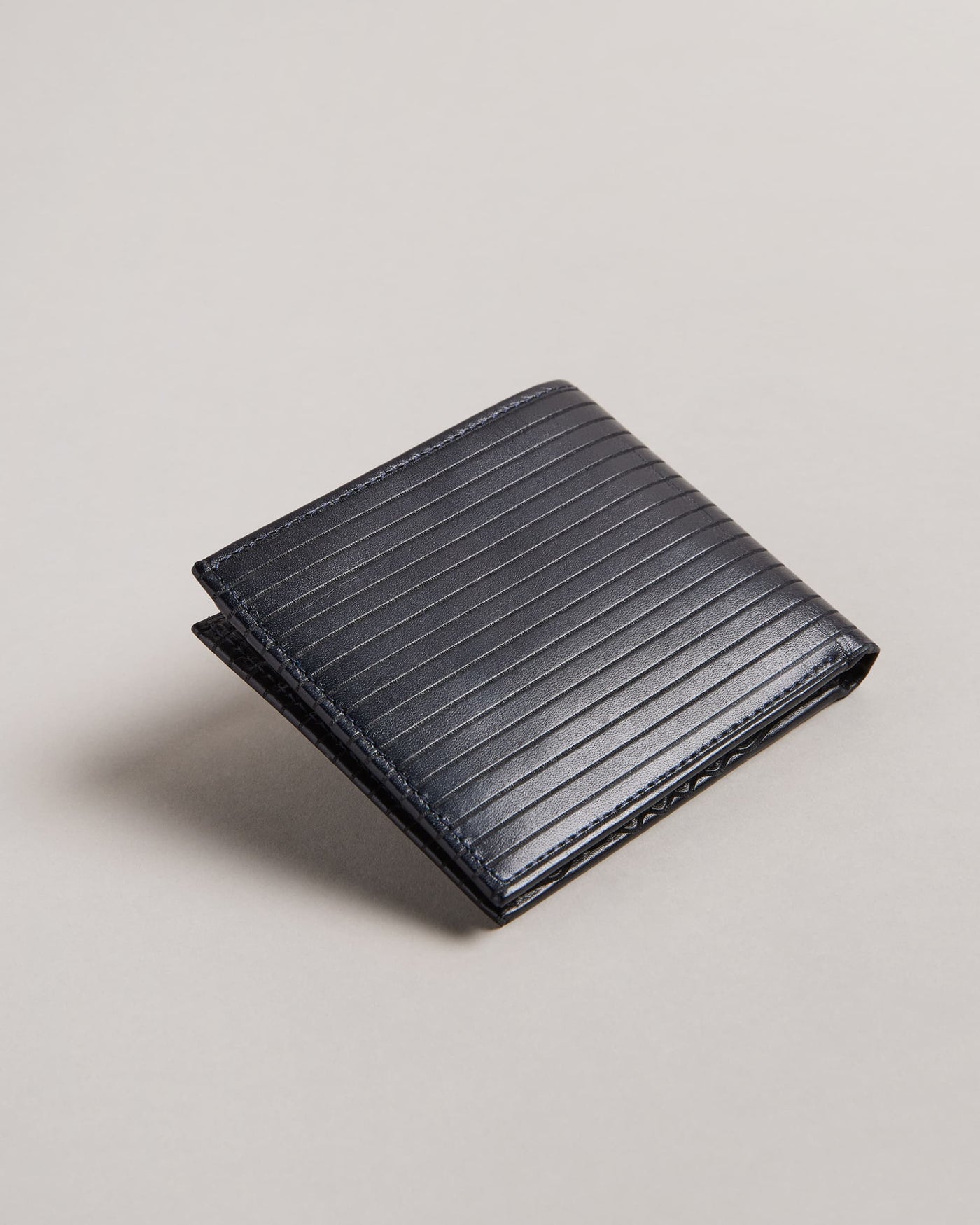 Ted Baker Nest Laser Etched Πορτοφόλι για Κάρτες | Σκούρο Μπλε