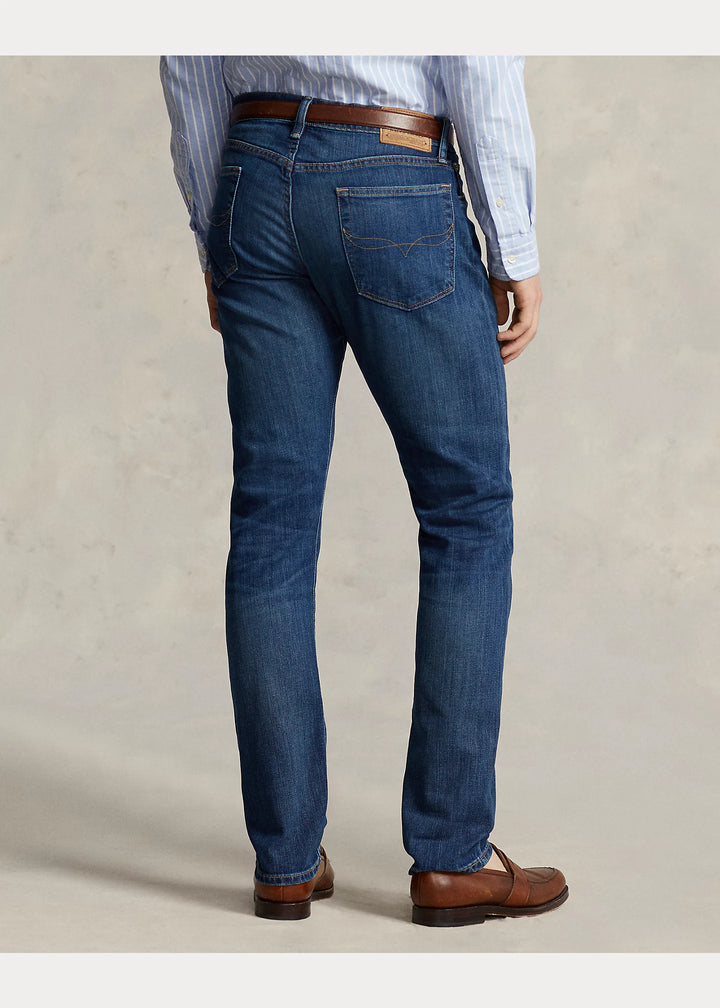 Ralph Lauren Parkside Active Taper Stretch-Jeans: Warrenton Stretch – Lifestyle-Ansicht