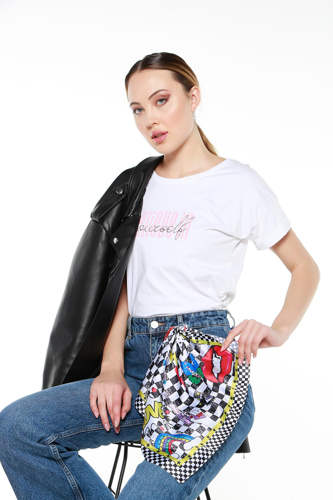 Bufanda a cuadros «Never Needy»: Multicolor/Blanca – vista alternativa