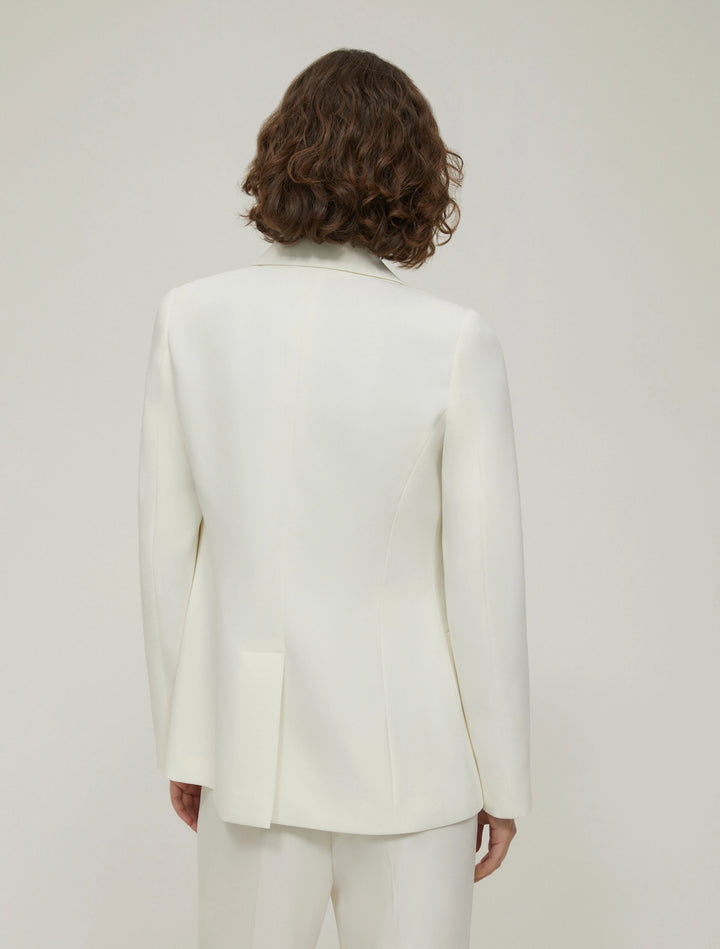 سترة "بيني بلاك" ذات الصدر الواحد من قماش الكادي: Wool White – عرض بديل