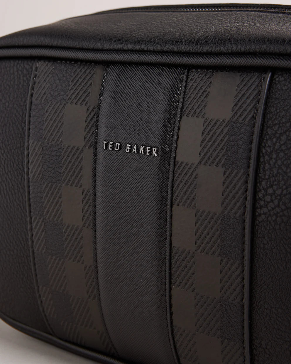 Ted Baker Waydee House Check Pu Washbag | Black
