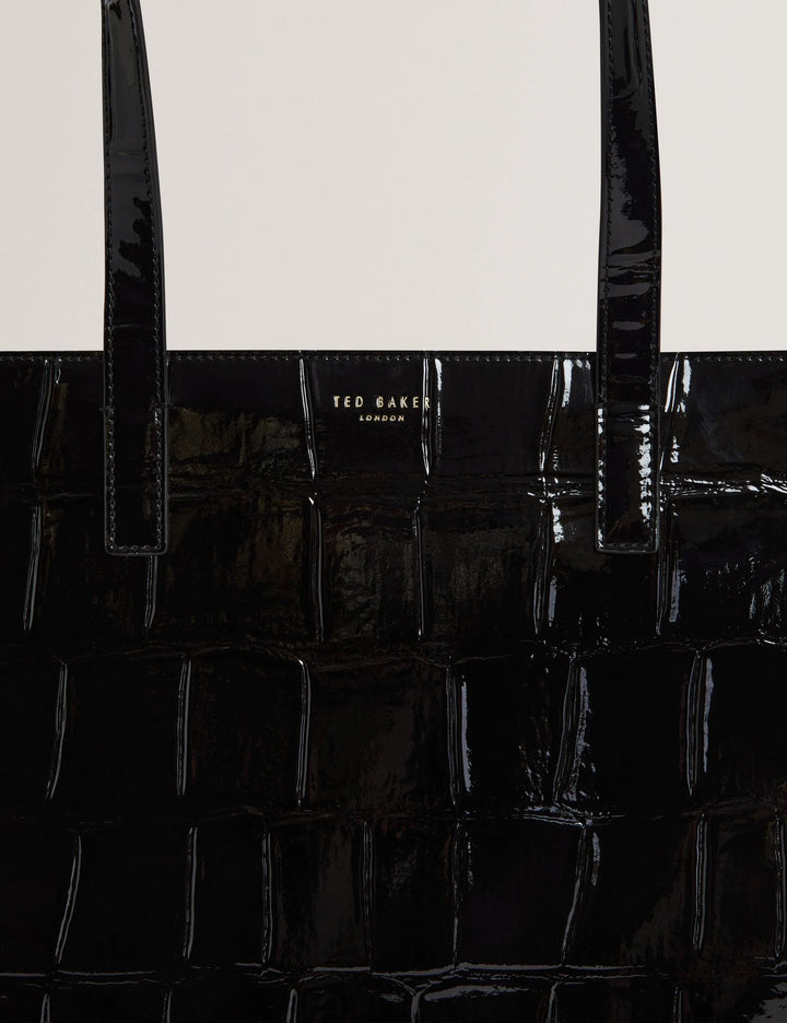حقيبة Ted Baker Vannda الكبيرة ذات المظهر الجلدي المزخرف: أسود – عرض بديل