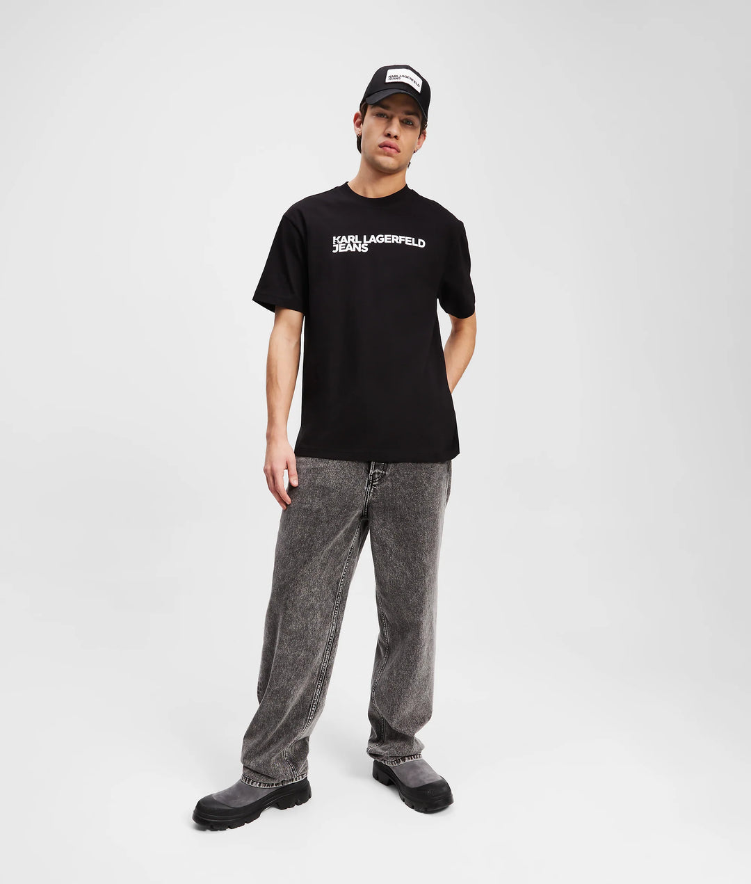 Camiseta de hombre con el logotipo clásico de Karl Lagerfeld: Negra – vista alternativa