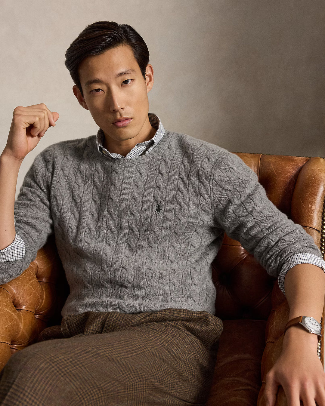 Ralph Lauren 羊毛羊绒绞花圆领针织衫 | 灰色 – 产品视图 05