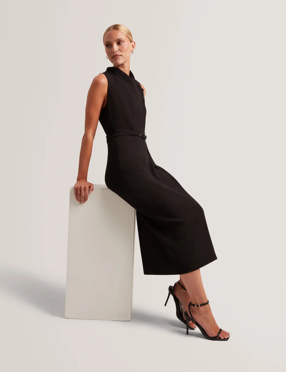 Ted Baker Hanlied Vestido Midi Sastre Sin Mangas | Negro – vista alternativa 4