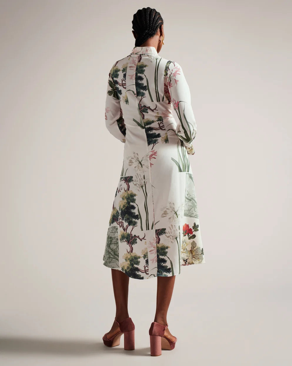 Ted Baker Ttayla Μίντι Φόρεμα με Φλοράλ Κολάζ | Εκρού