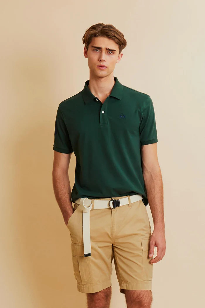 Polo de piqué elástico para hombre de La Martina con número en la manga | Verde pino