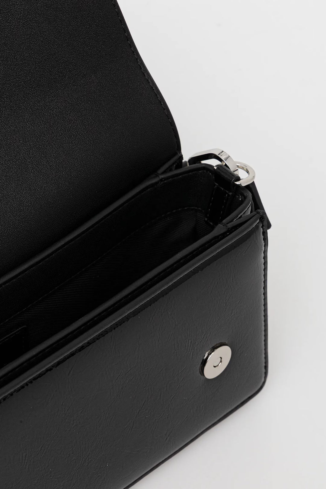 Karl Lagerfeld Metal Logo Shiny Bag | Black