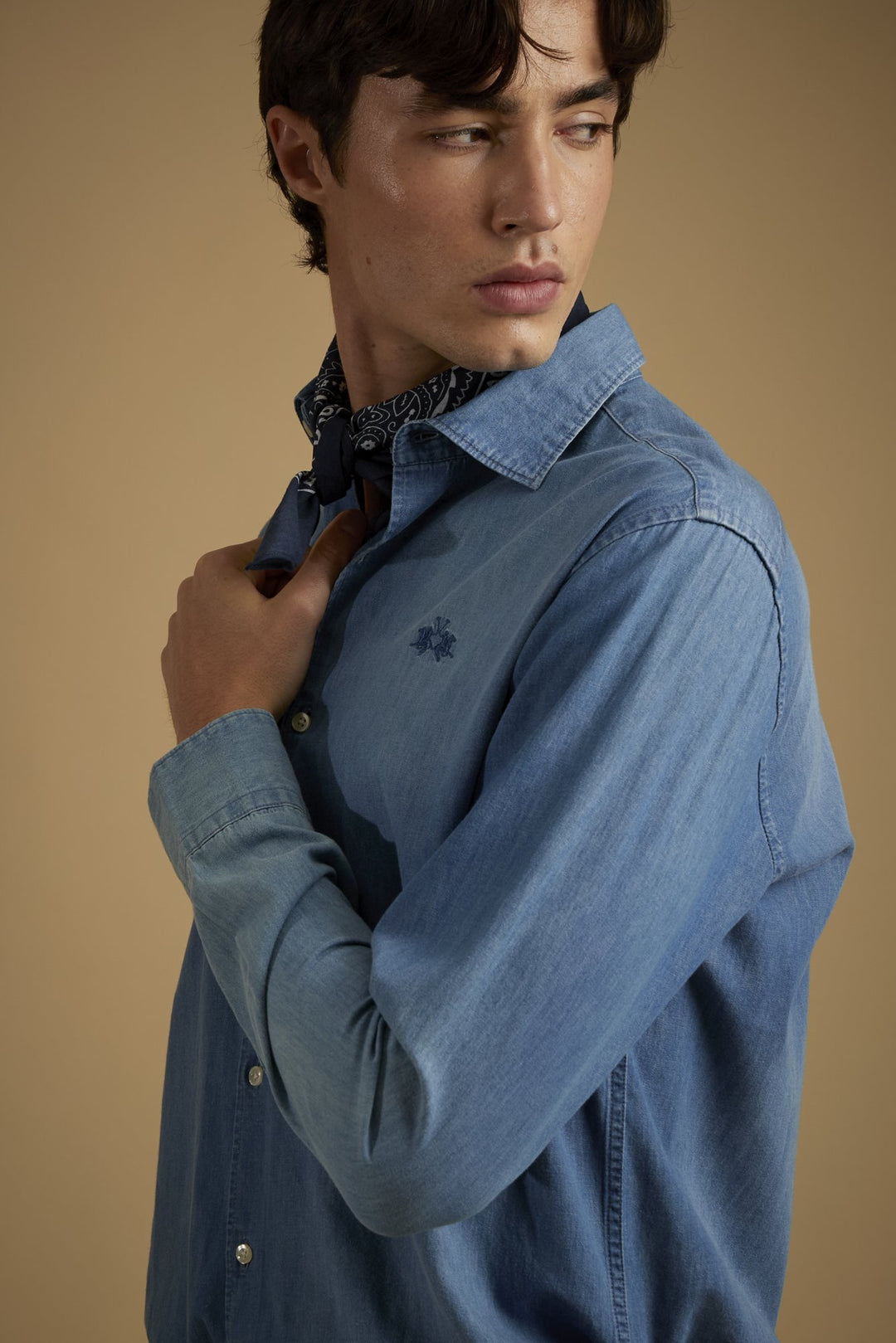 La Martina MAC028-DM111 in medium indigo denim, detail view