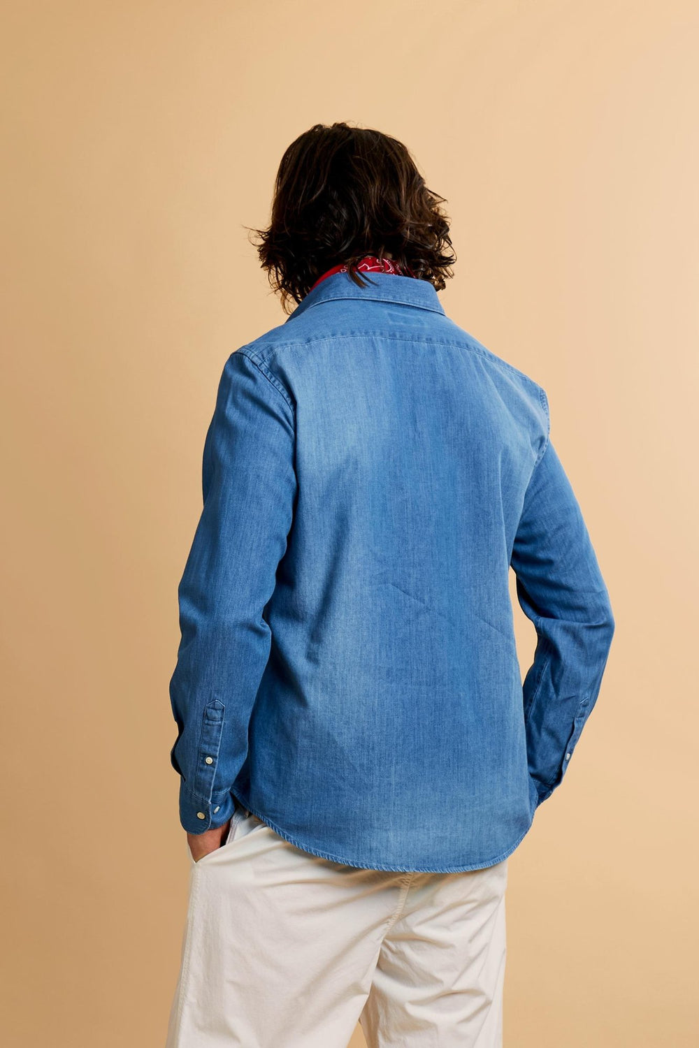 La Martina MAC028-DM111 in medium indigo denim, model back view