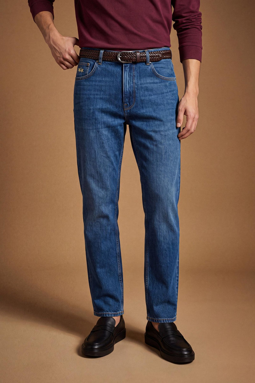 La Martina MDT015-DM117, Denim indigo foncé, vue de face portée par un mannequin