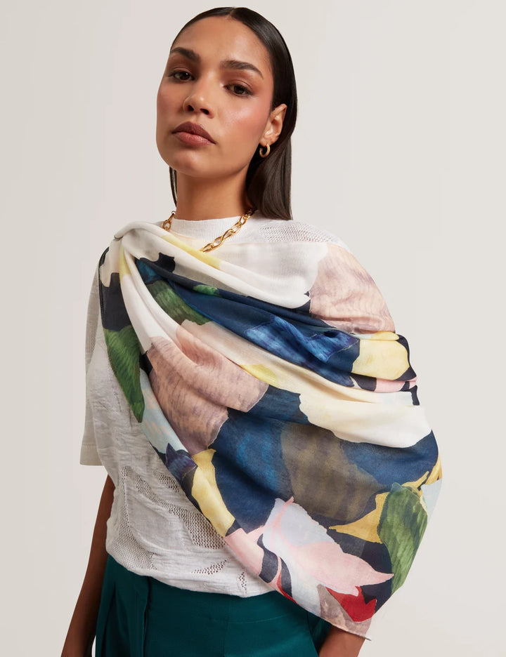 Ted Baker Liliosa Printed Woven Scarf | Black