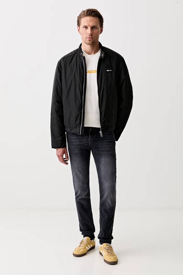 Karl Lagerfeld Essential T-shirt in Regular Fit | Egret