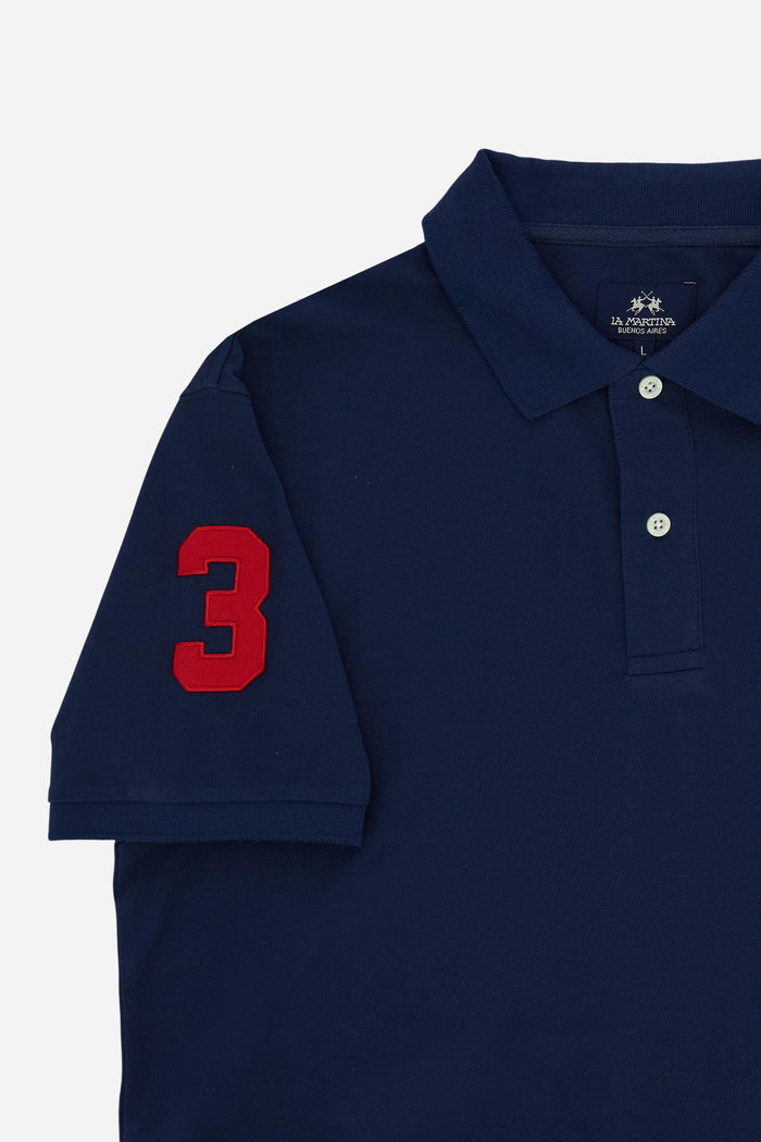 Polo de piqué elástico para hombre de La Martina con número en la manga | Azul marino