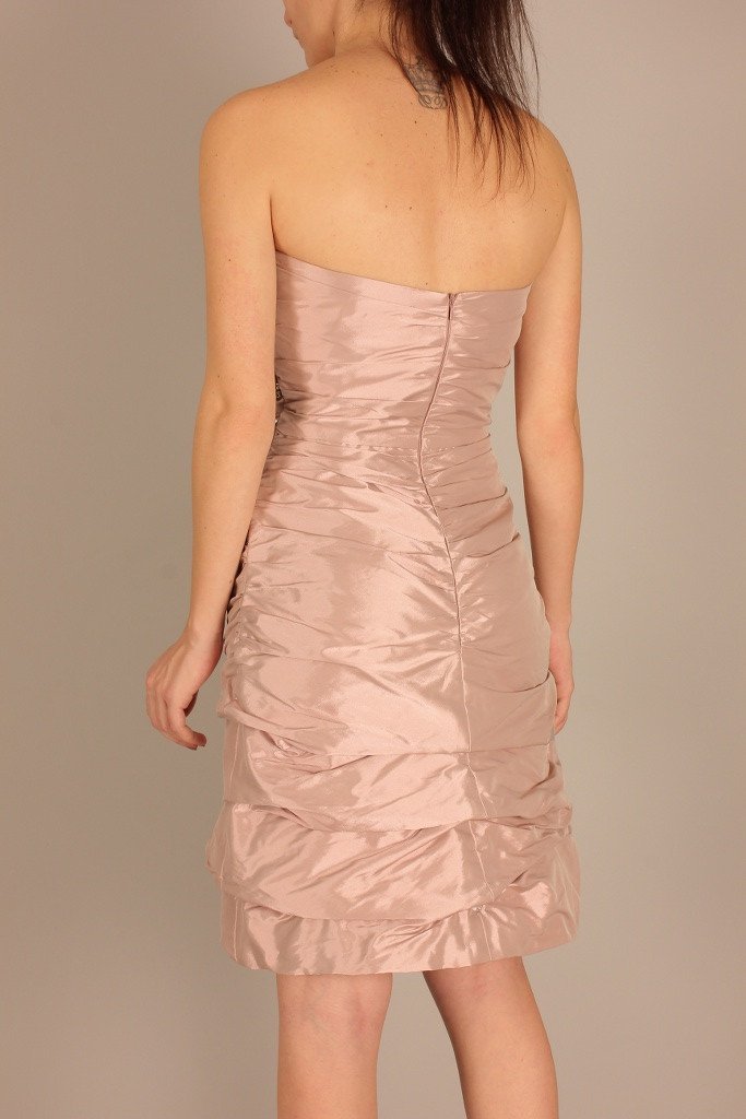 Kleid von Linea Raffaelli: MISTY ROSE – Lifestyle-Ansicht