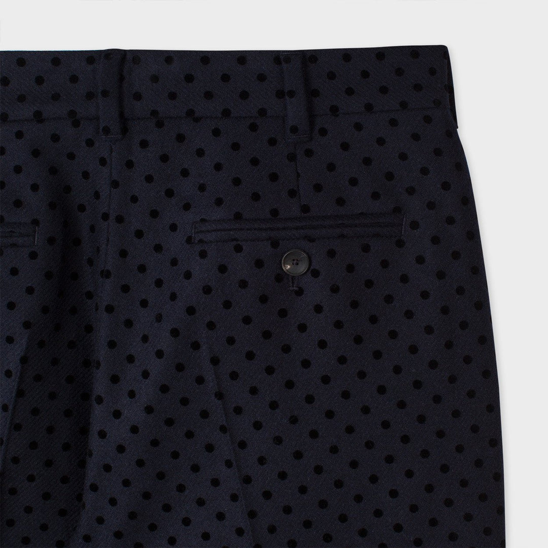 Paul Smith Hose mit aufgedrucktem Polka-Dot-Muster: Marineblau – Lifestyle-Ansicht