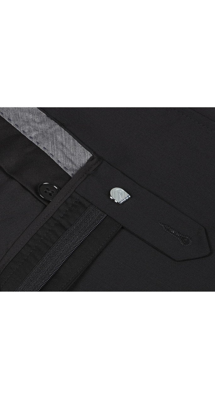 Van Gils Trousers in BLACK – lifestyle view