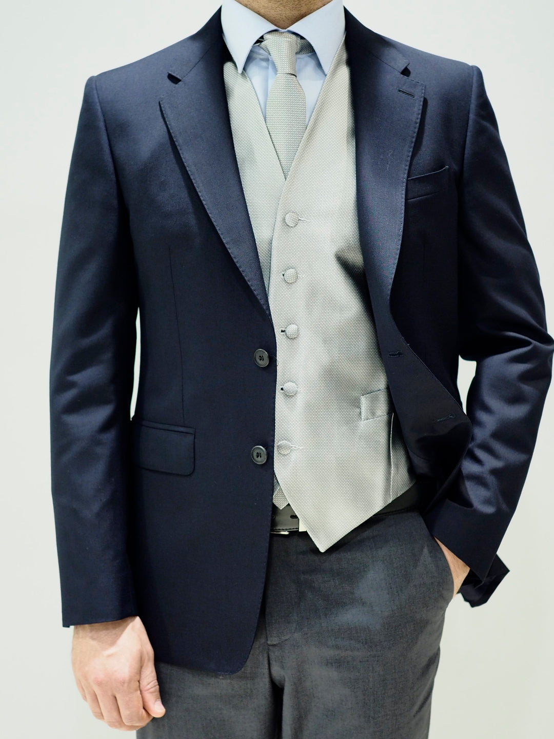 Cerruti 1881 Waistcoat in Silver – product view