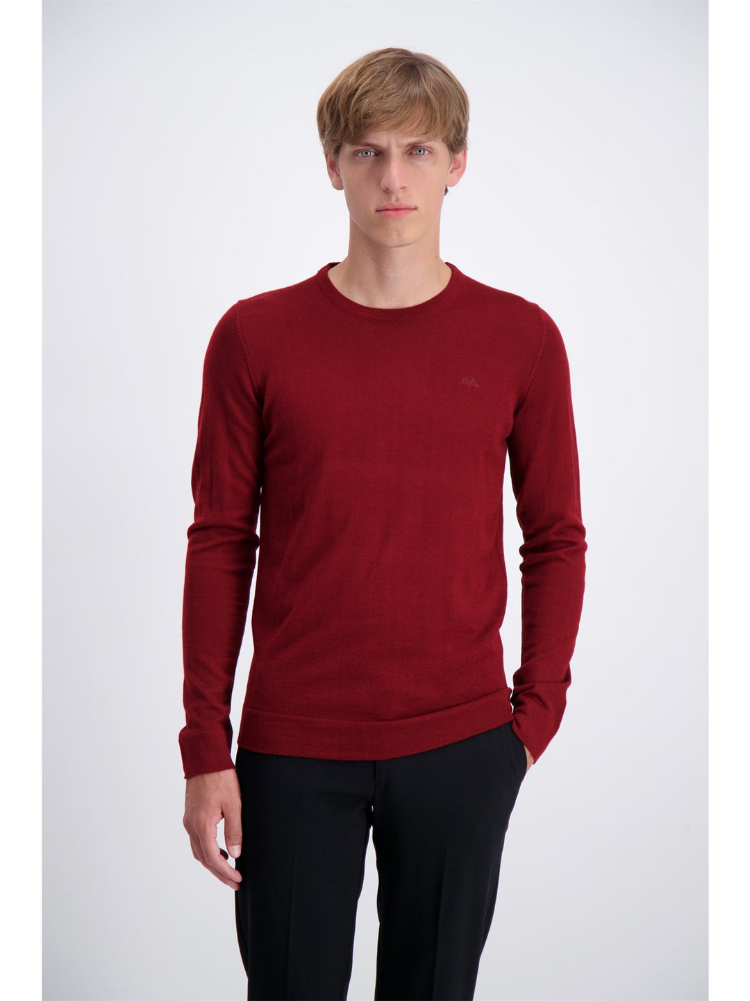 Lindbergh Sweater Roundneck in Dark Red – product view