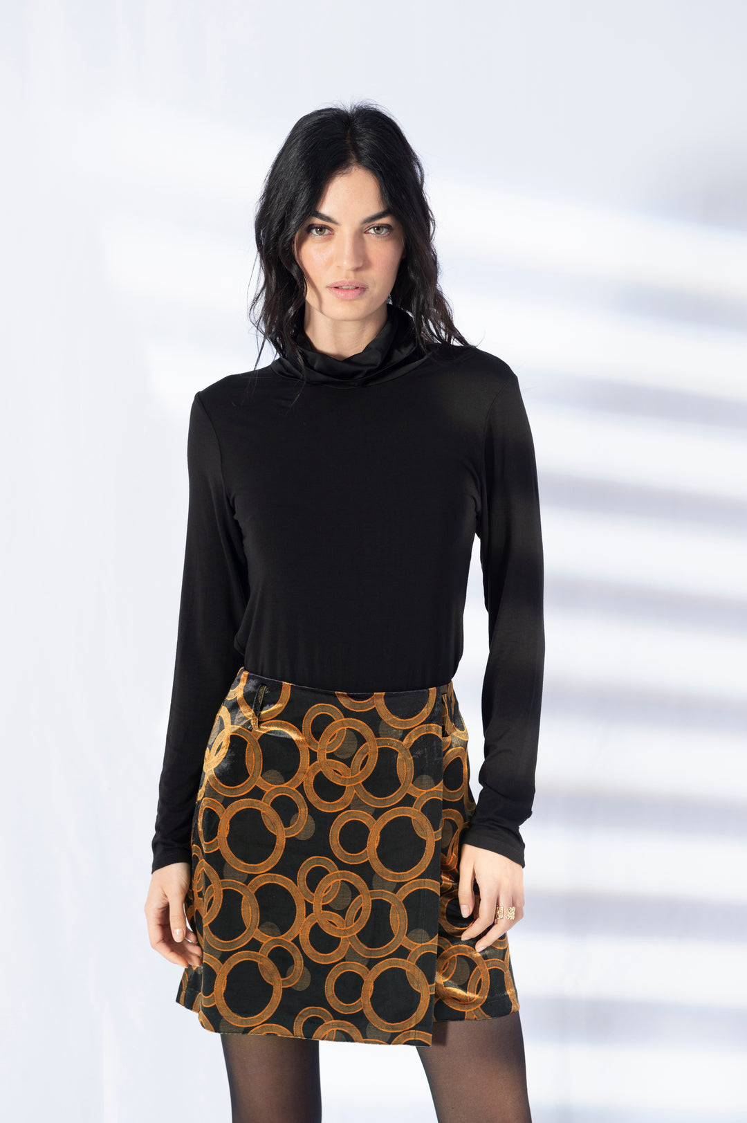 Anonyme Top Midnight Timea in Black – product view