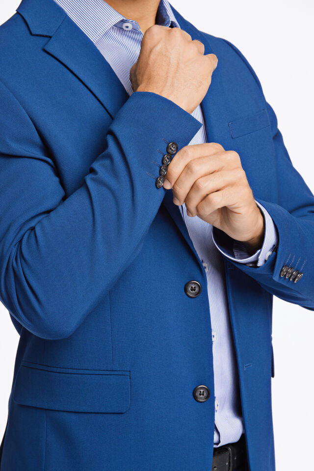 Lindbergh Einfarbiger Anzug in Slim-Fit: Blau – Lifestyle-Ansicht