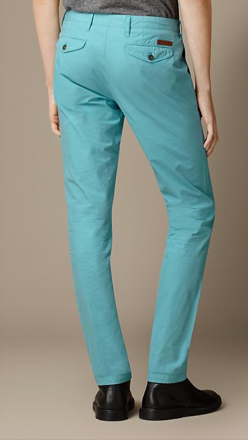 Burberry Men's Trousers Burberry Trousers Slim Fit Cotton Poplin Chinos | CYAN GREEN