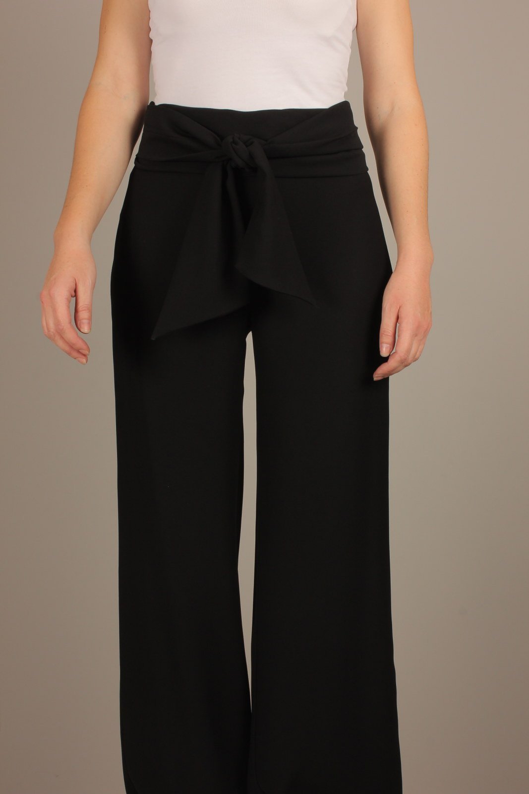 Etxart & Panno Women's Trousers Etxart and Panno Trousers | BLACK
